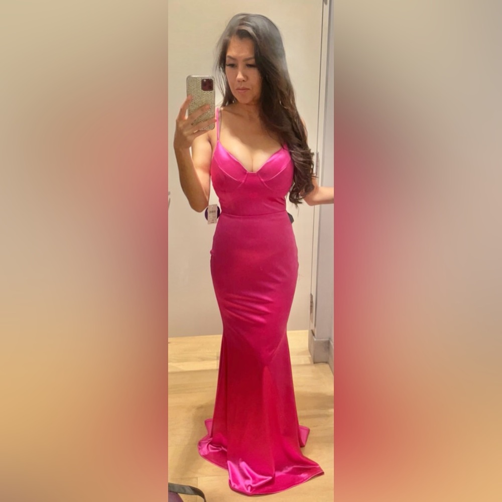 Windsor Pink Fuchsia Satin Sweetheart Mermaid Formal Prom Gown